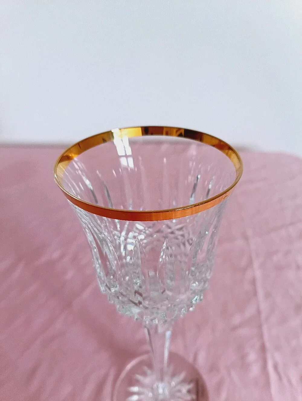 Wedgwood Crystal Wine Glass Gold Rim Diamond Cut Pattern Starburst Base